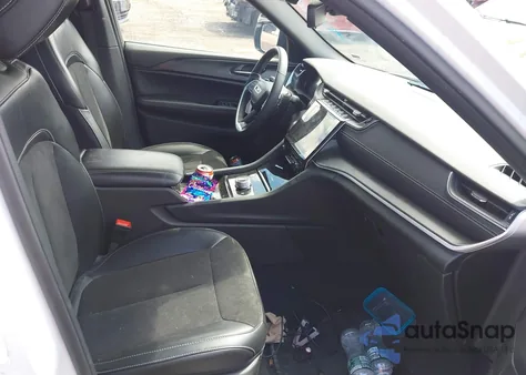 2023 Jeep Grand Cherokee Altitude 4X4 z USA, uszkodzony, nr VIN 1C4RJHAG9PC640845